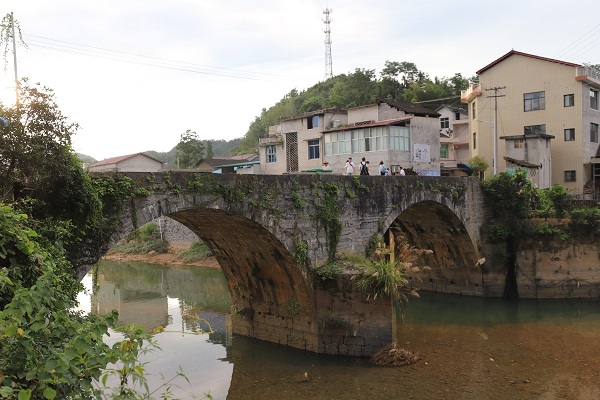 联珠桥.JPG 联珠桥.JPG