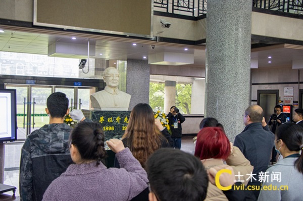 娓呮槑3.jpg 娓呮槑3.jpg