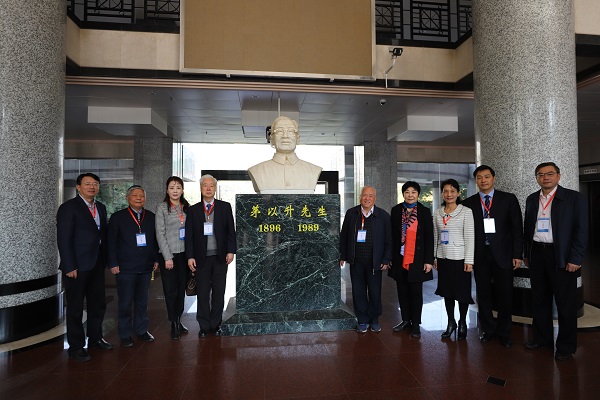 IMG_5889.JPG IMG_5889.JPG