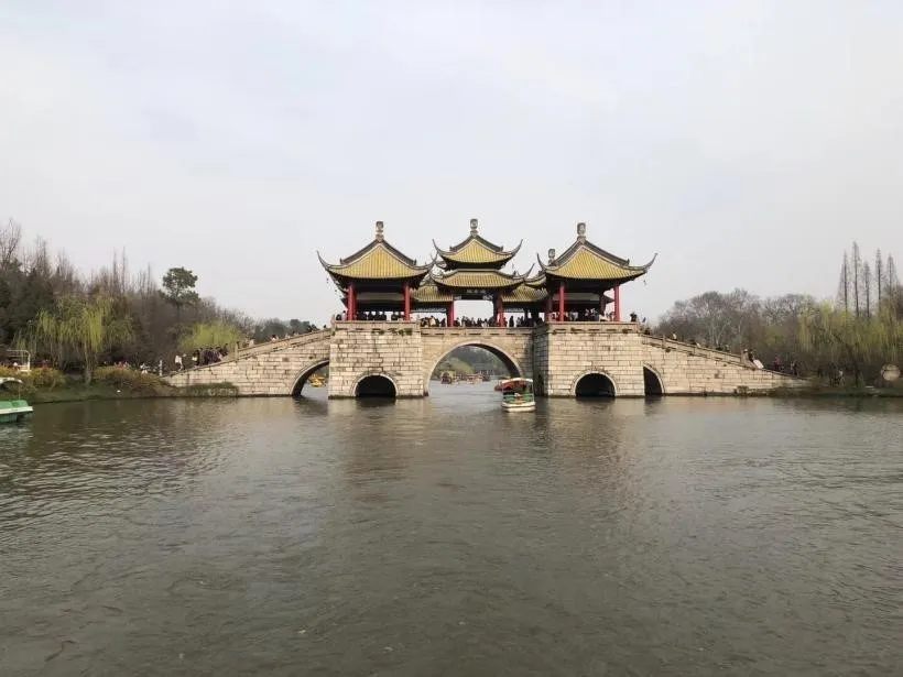 5f30b9a3c3b26.jpg 5f30b9a3c3b26.jpg