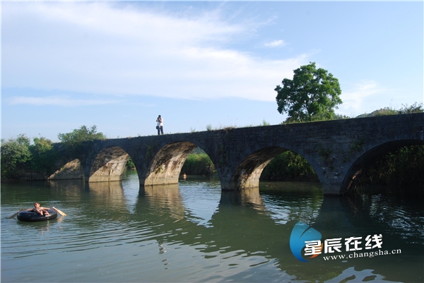 诗话桥丨杨雄心:漫步十里桥 诗话桥丨杨雄心:漫步十里桥