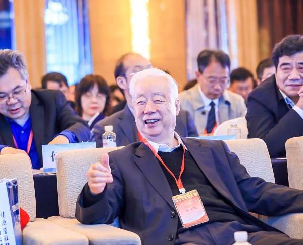 688b2c5fdd3ab0fc0721d8e1cdc03696.jpg 688b2c5fdd3ab0fc0721d8e1cdc03696.jpg